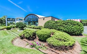 Holly Tree Resort